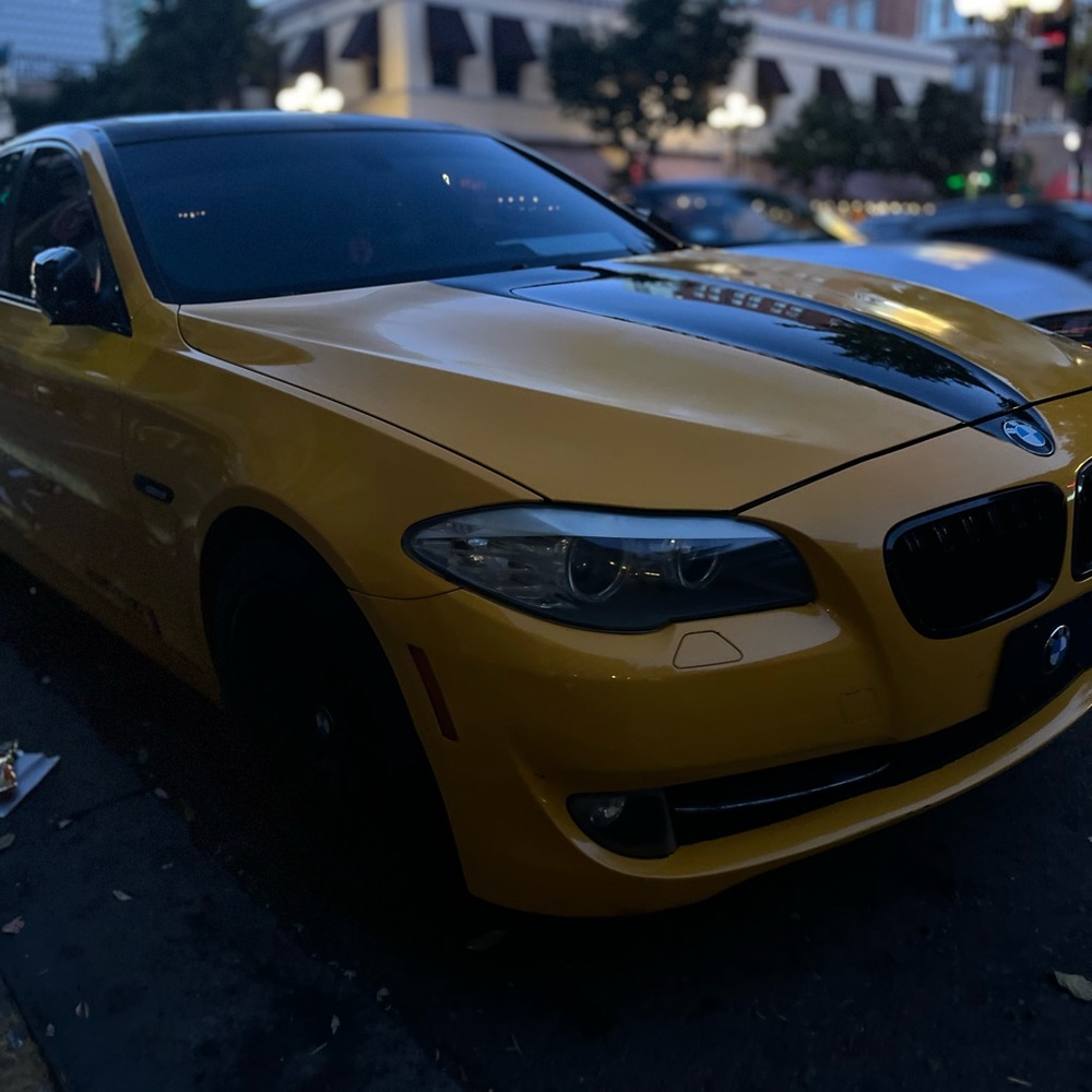 Meet your Posher, Mateo